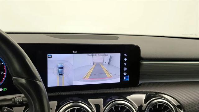 2022 Mercedes-Benz A 220 A 220