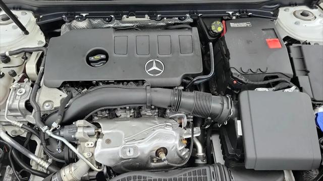 2022 Mercedes-Benz A 220 A 220
