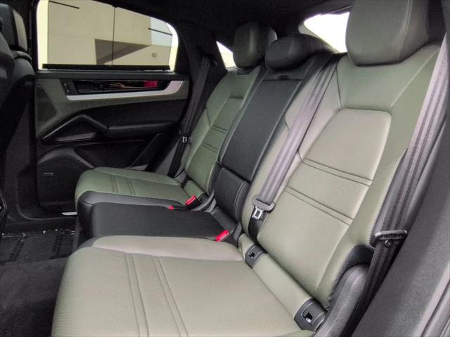 2024 Porsche Cayenne Cayenne