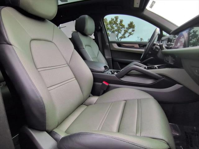 2024 Porsche Cayenne Cayenne