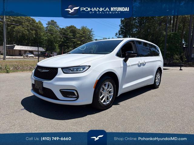 2024 Chrysler Pacifica Touring L 2024 Chrysler Pacifica Touring L