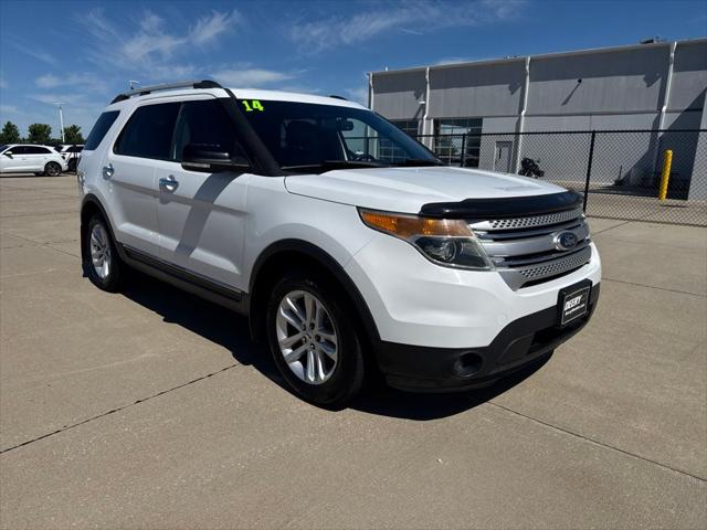 2014 Ford Explorer XLT for sale in Waukee, IA