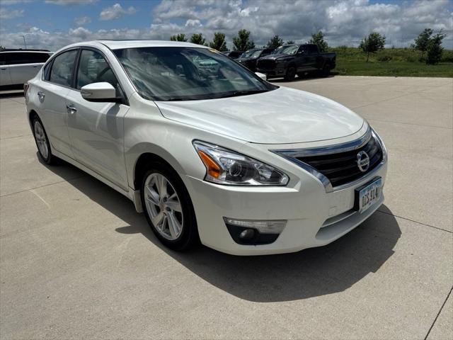 2013 Nissan Altima 2.5 SL for sale in Waukee, IA