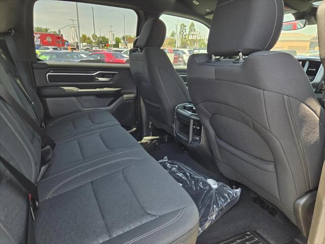 2026 Ram 1500 Big Horn Crew Cab 4x2 5'7" Box