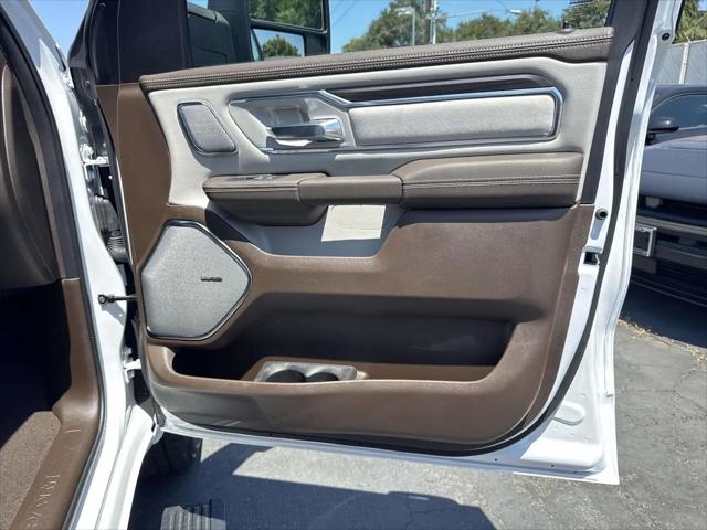2026 Ram 1500 Laramie Crew Cab 4x4 64 Box