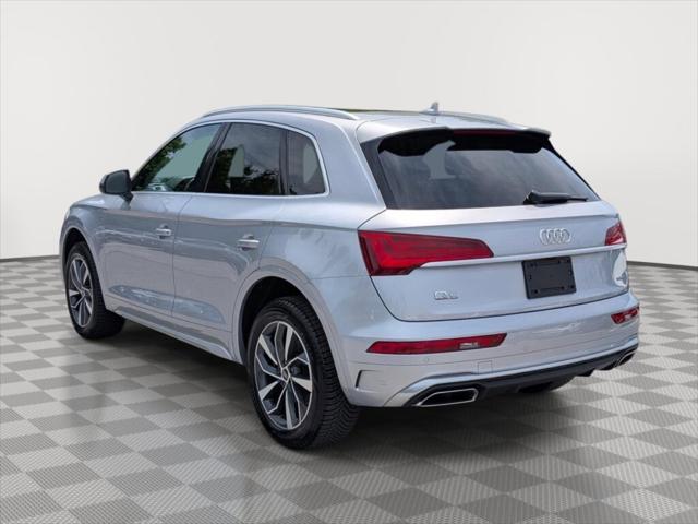 2024 Audi Q5 Premium Plus 45 TFSI S line quattro 2024 Audi Q5 Premium Plus 45 TFSI S line quattro