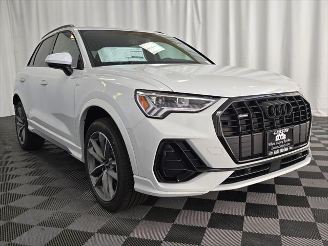 2025 Audi Q3 Premium 45 TFSI S line quattro Tiptronic