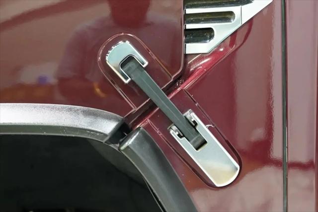 2006 HUMMER H2 Base