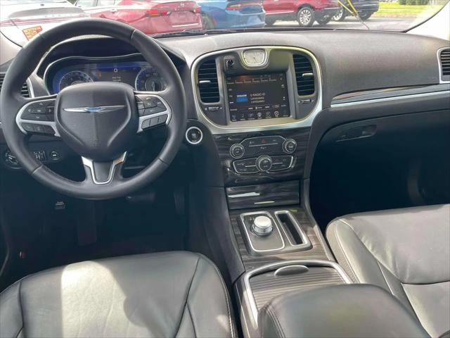 2016 Chrysler 300 Anniversary Edition