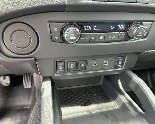 2023 Nissan Frontier Crew Cab SV 4x2