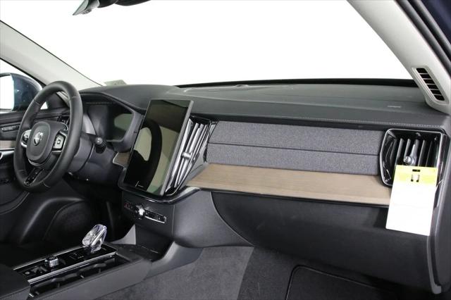 2026 Volvo XC90 Plus, B6 AWD Gas mild hybrid, Gasoline, Bright, 7 Seats