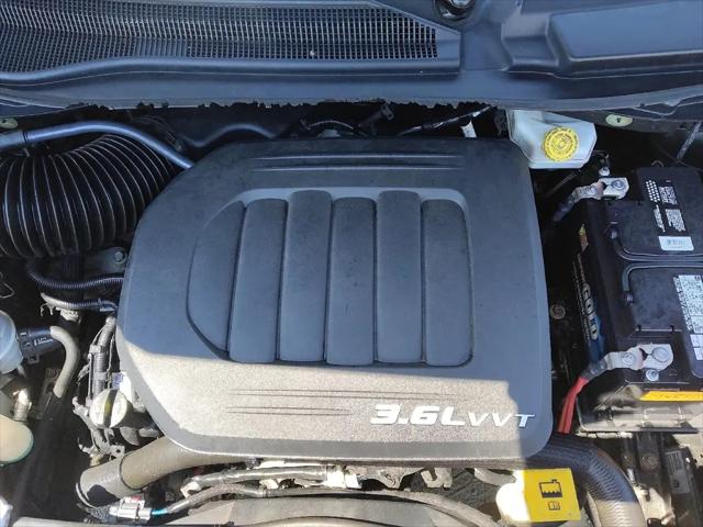 2017 Dodge Grand Caravan SE