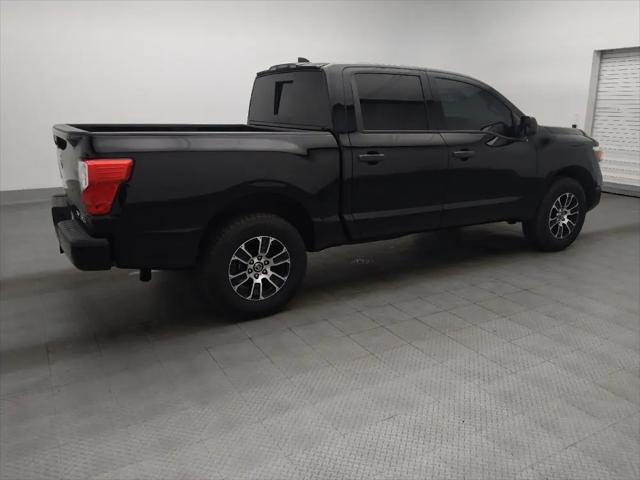 2022 Nissan Titan Crew Cab SV 4x4