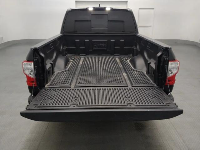 2022 Nissan Titan Crew Cab SV 4x4