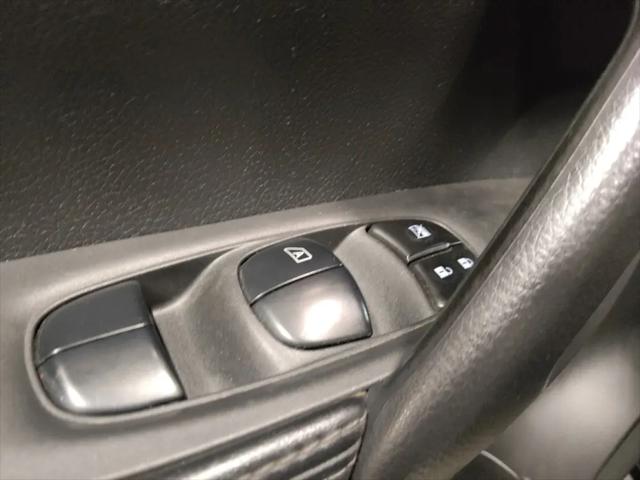 2020 Nissan Rogue Sport S FWD Xtronic CVT