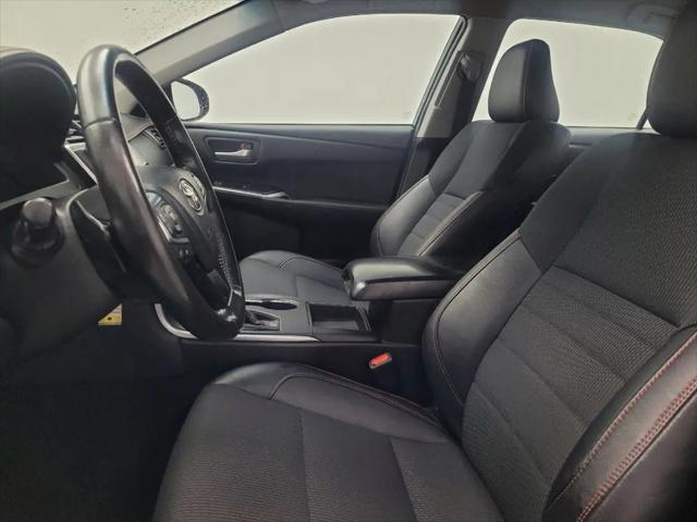2016 Toyota Camry SE