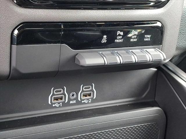 2026 Ram 1500 Express Quad Cab 4x4 64 Box