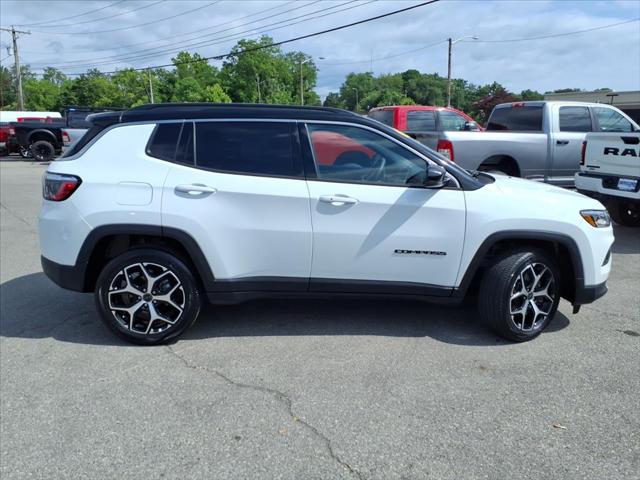 2025 Jeep Compass Limited 4x4 2025 Jeep Compass Limited 4x4