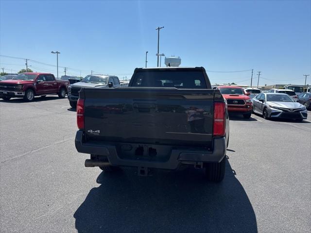 2025 Toyota Tacoma SR5 2025 Toyota Tacoma SR5