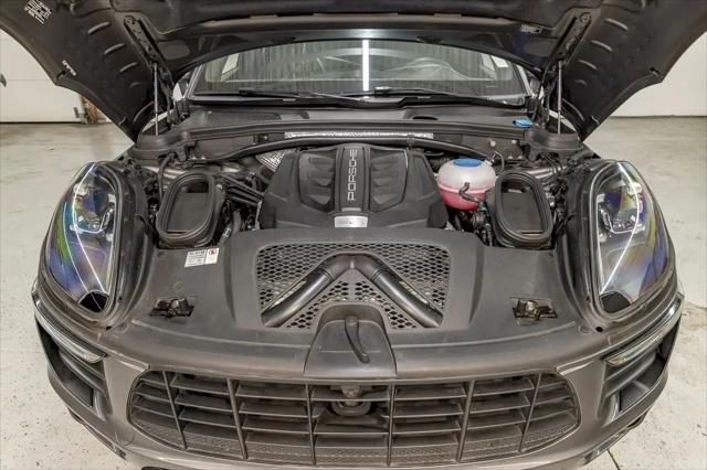 2018 Porsche Macan S