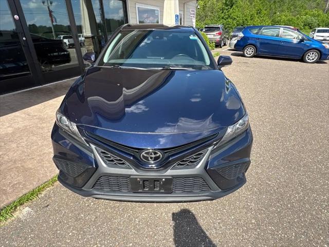 2022 Toyota Camry SE AWD