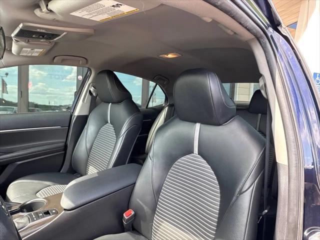 2022 Toyota Camry SE AWD