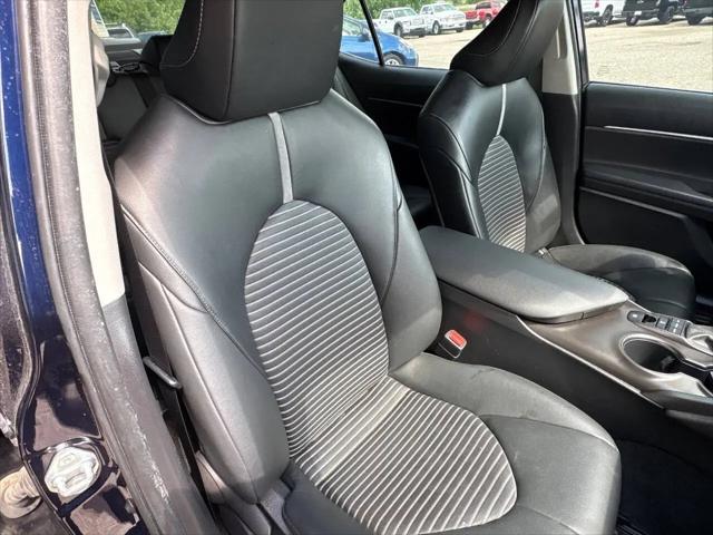 2022 Toyota Camry SE AWD