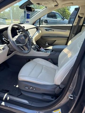 2022 Cadillac XT5 FWD Premium Luxury