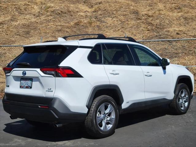 2023 Toyota RAV4 Hybrid LE