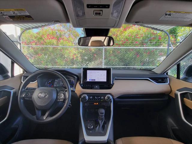 2023 Toyota RAV4 Hybrid LE