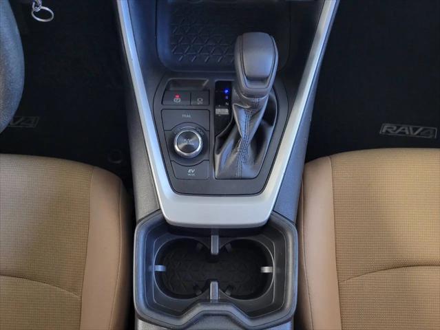 2023 Toyota RAV4 Hybrid LE