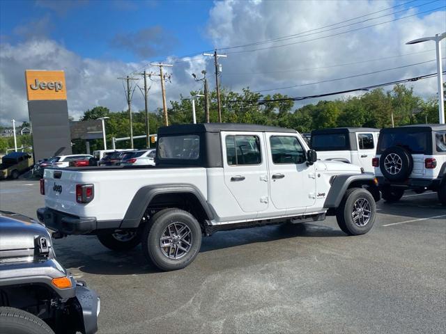 2026 Jeep Gladiator GLADIATOR SPORT 4X4 2026 Jeep Gladiator GLADIATOR SPORT 4X4