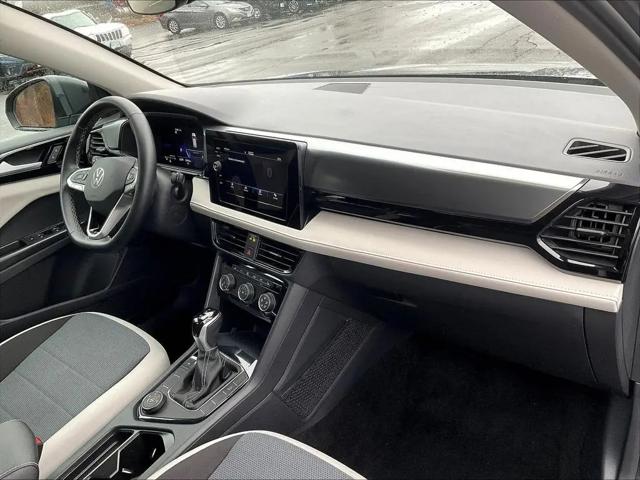 2025 Volkswagen Taos 1.5T S