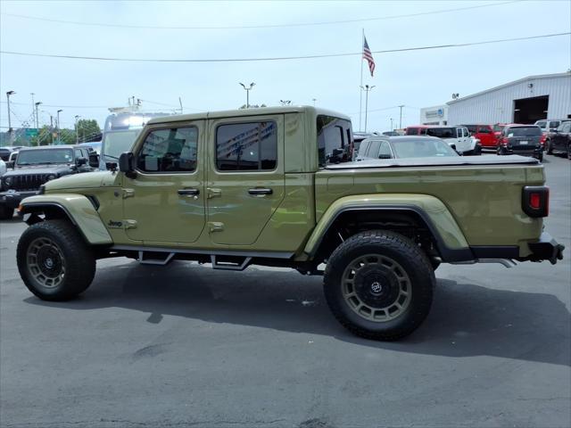 2025 Jeep Gladiator Nighthawk 2025 Jeep Gladiator Nighthawk