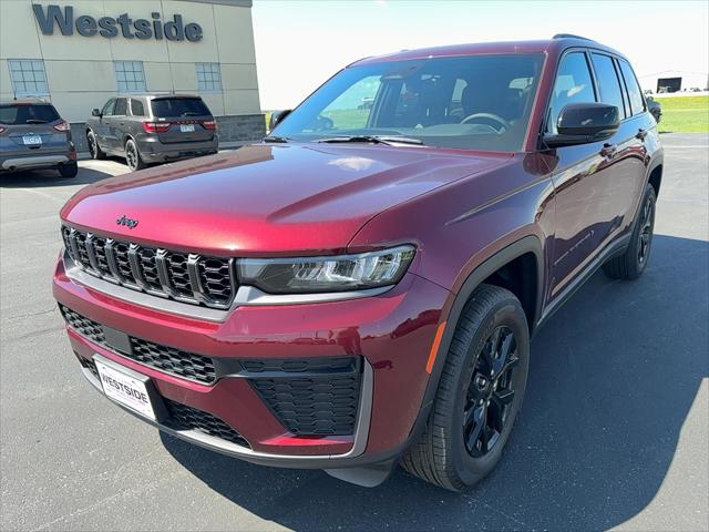 2026 Jeep Grand Cherokee GRAND CHEROKEE LAREDO ALTITUDE 4X4 2026 Jeep Grand Cherokee GRAND CHEROKEE LAREDO ALTITUDE 4X4