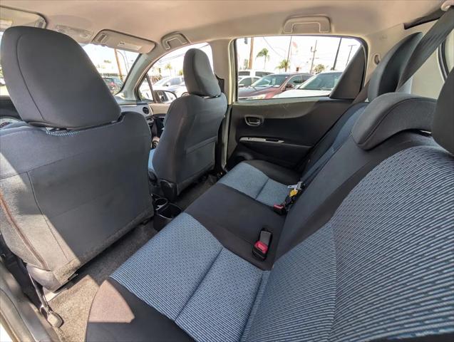 2013 Toyota Yaris SE