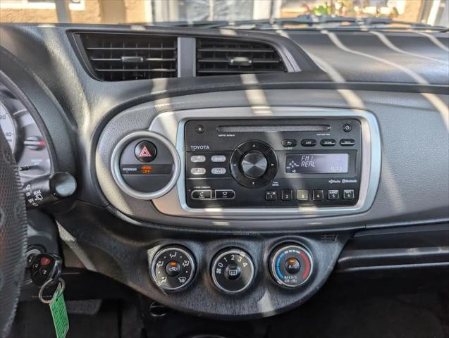 2013 Toyota Yaris SE