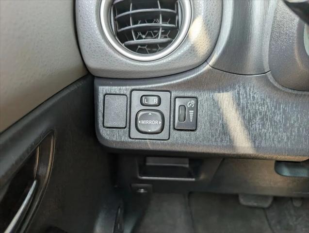 2013 Toyota Yaris SE