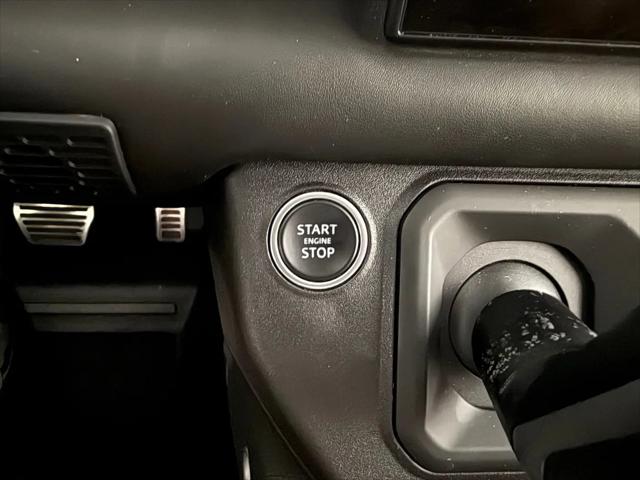 2022 Land Rover Defender 110 V8