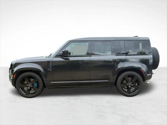 2022 Land Rover Defender 110 V8