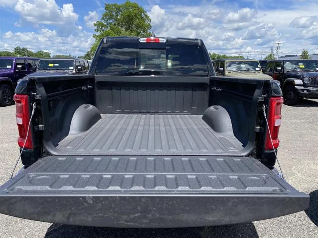 2026 Ram 1500 Big Horn Crew Cab 4x4 5'7" Box