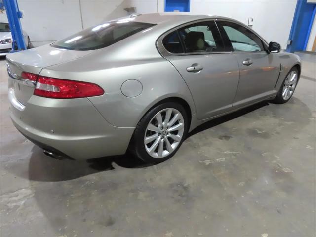2011 Jaguar XF Premium