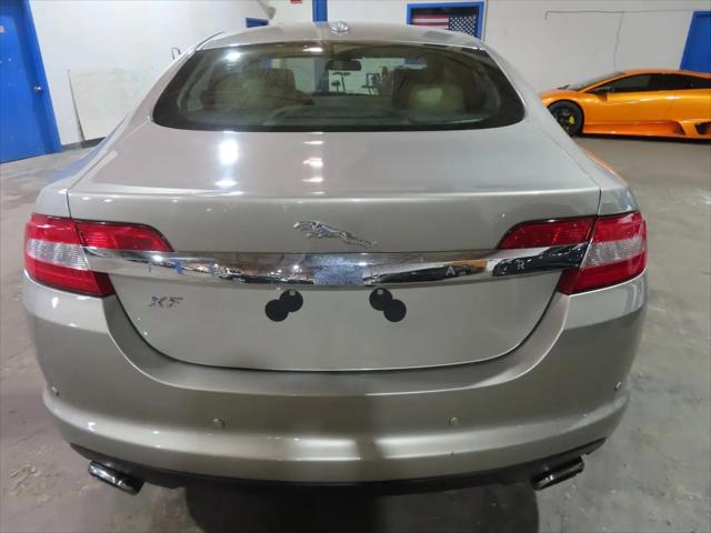 2011 Jaguar XF Premium