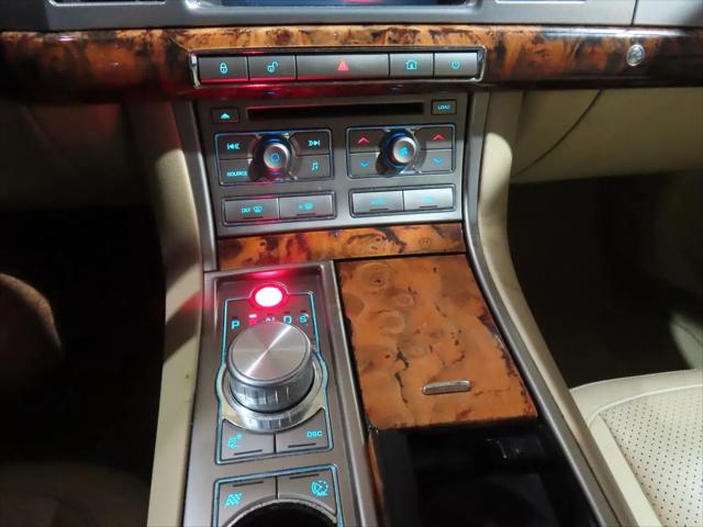 2011 Jaguar XF Premium