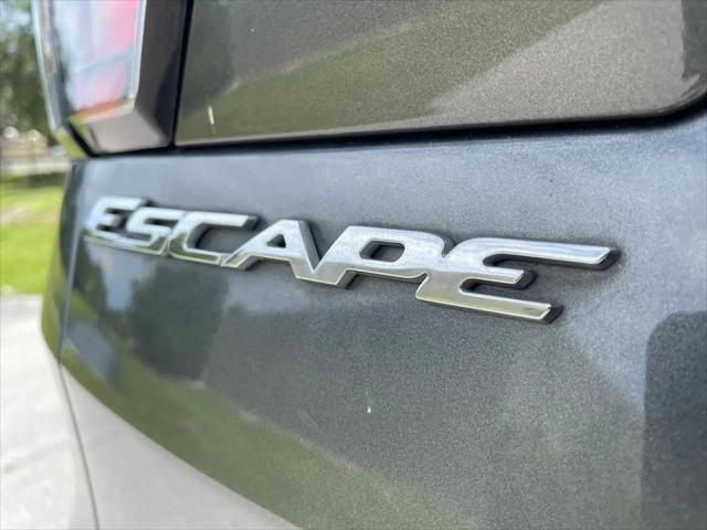 2017 Ford Escape S