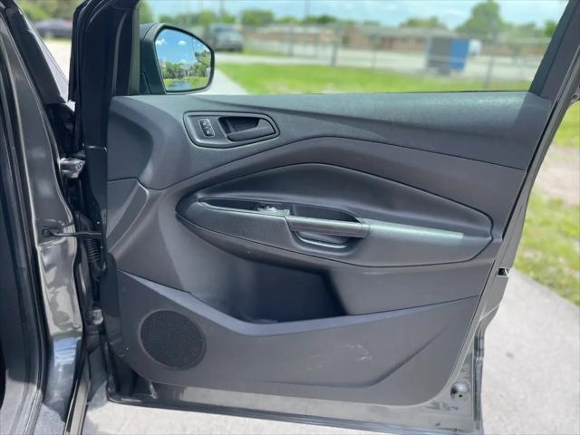 2017 Ford Escape S