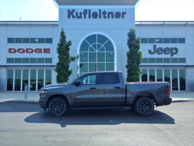2026 RAM 1500 RAM 1500 EXPRESS CREW CAB 4X4 57 BOX