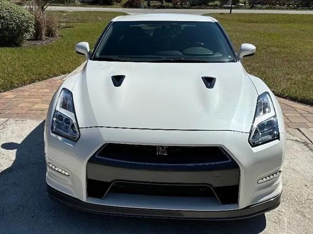 2016 Nissan GT-R Premium