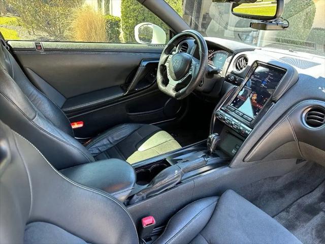 2016 Nissan GT-R Premium