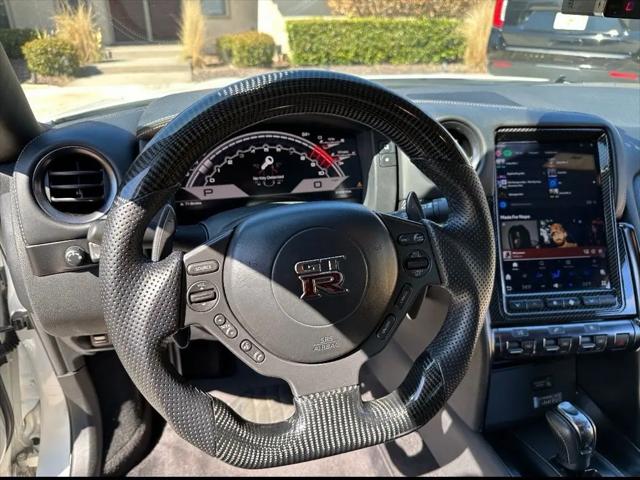 2016 Nissan GT-R Premium